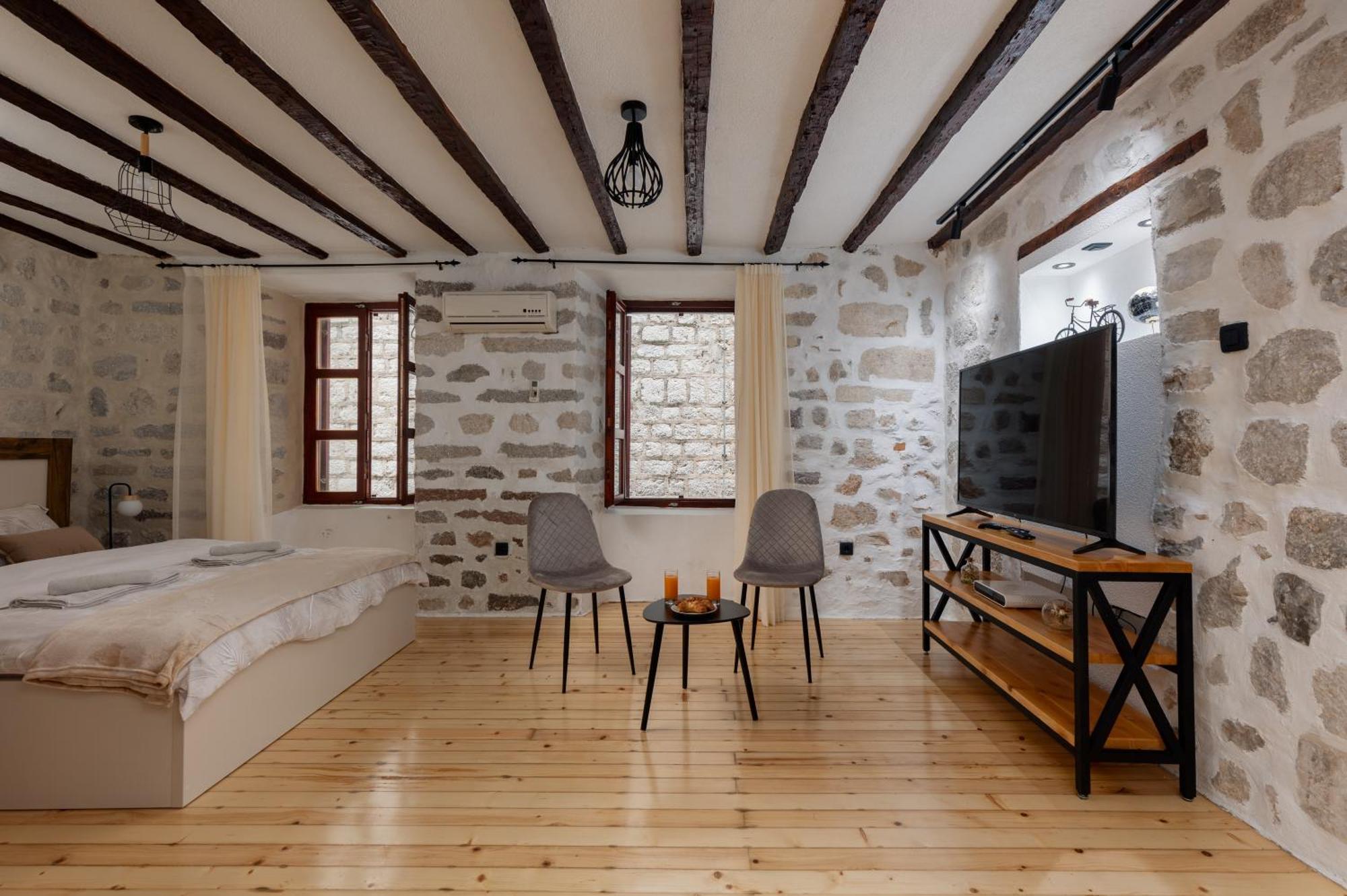 Quince&Sparkle Apartments Old Town Котор Екстериор снимка