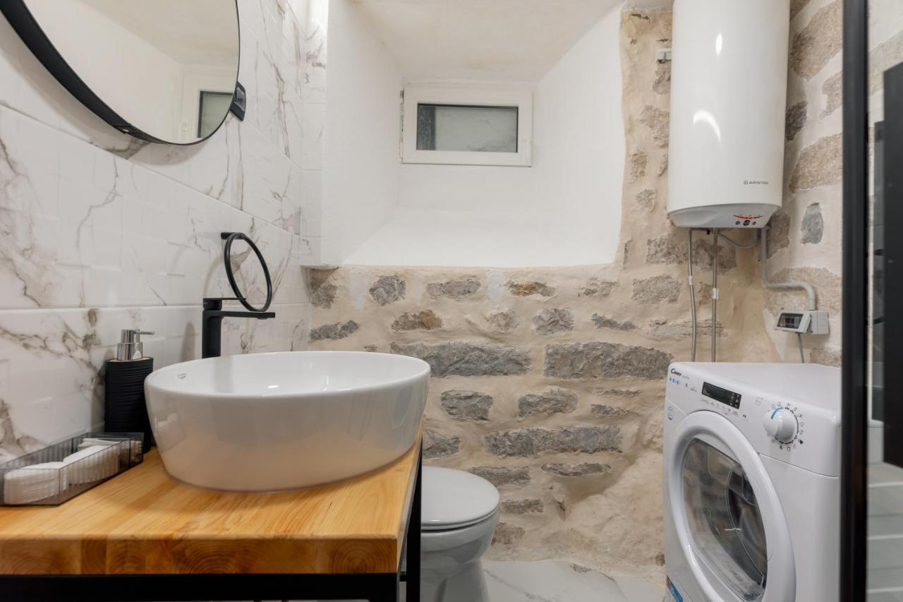 Quince&Sparkle Apartments Old Town Котор Екстериор снимка