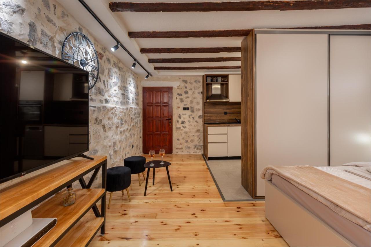 Quince&Sparkle Apartments Old Town Котор Екстериор снимка